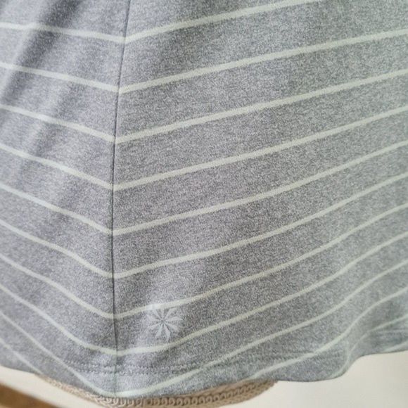Athleta Inversion Striped Workout Tank Top Size S - Picture 10 of 15